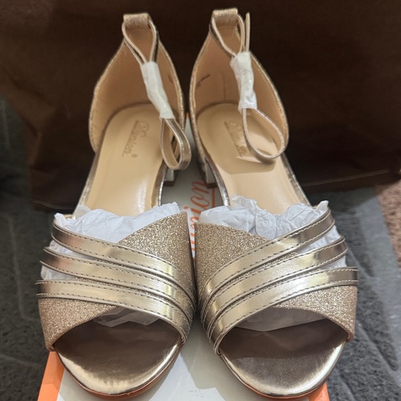 Dunion Shoes - Chic Gold Women's Heels